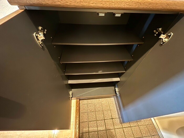 物件内観写真18　(靴箱)