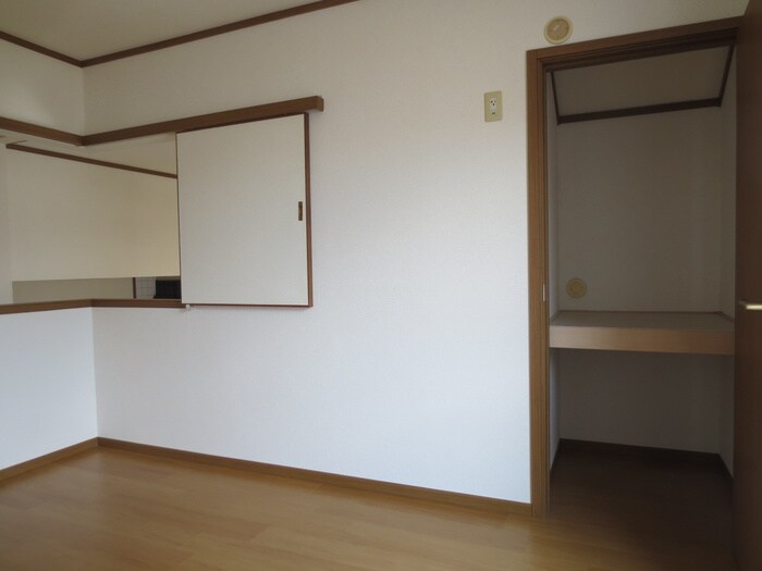 物件内観写真14　(居室)