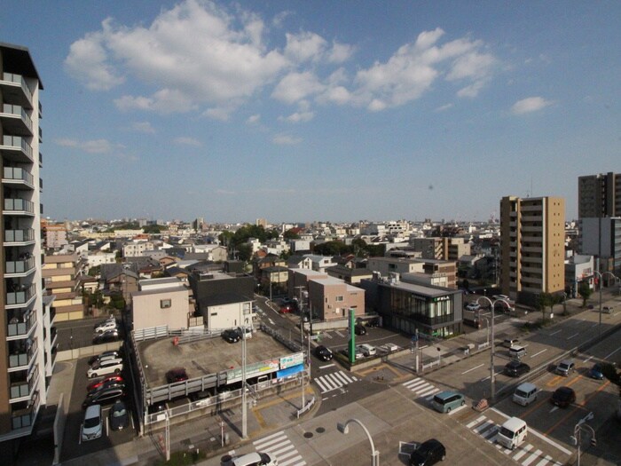 物件内観写真16　(室内からの展望)