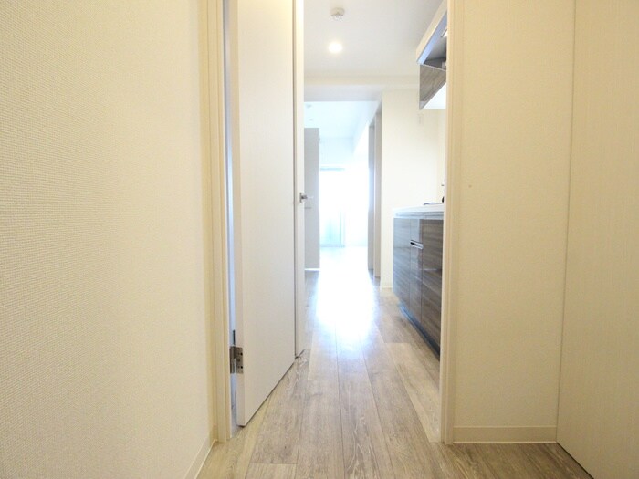 物件内観写真22　(廊下)