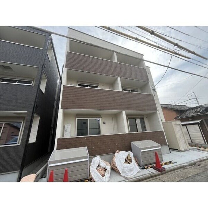 物件外観写真2　(外観写真)