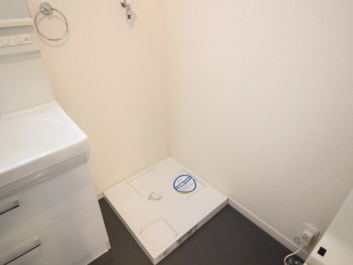 物件内観写真20　(洗濯機置場)