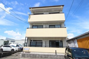 ロイヤル・プレジオⅢ外観写真