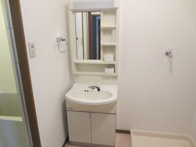 物件内観写真11　(洗面)