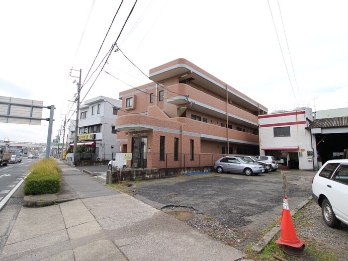 物件外観写真5　(外観写真)