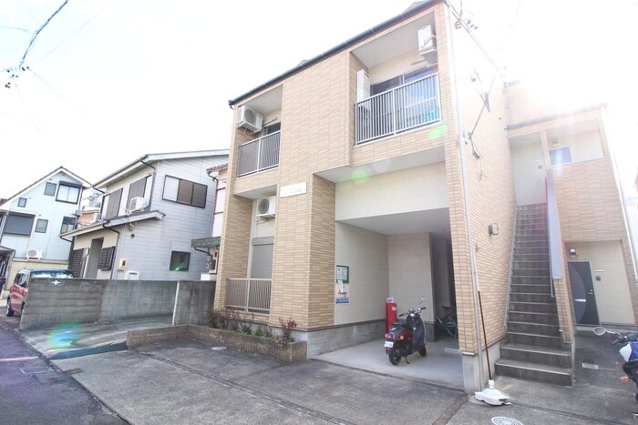 物件外観写真1　(外観写真)