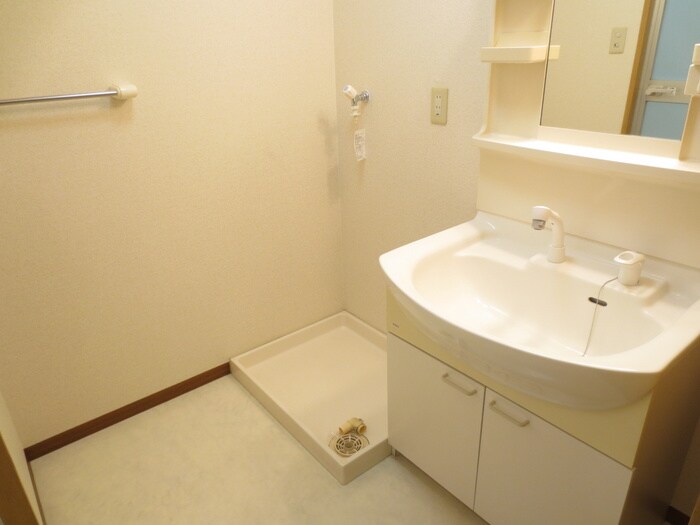 物件内観写真12　(洗面)