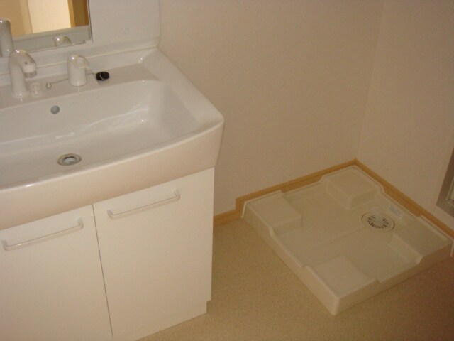 物件内観写真11　(洗面)