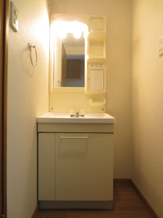 物件内観写真12　(洗面)