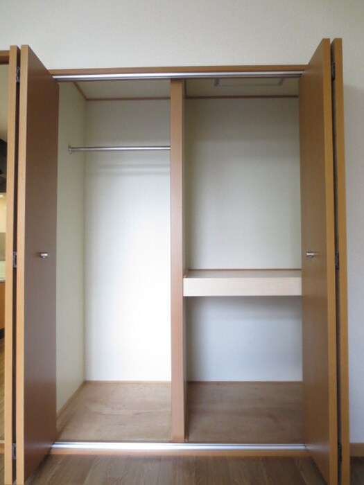 物件内観写真14　(収納)