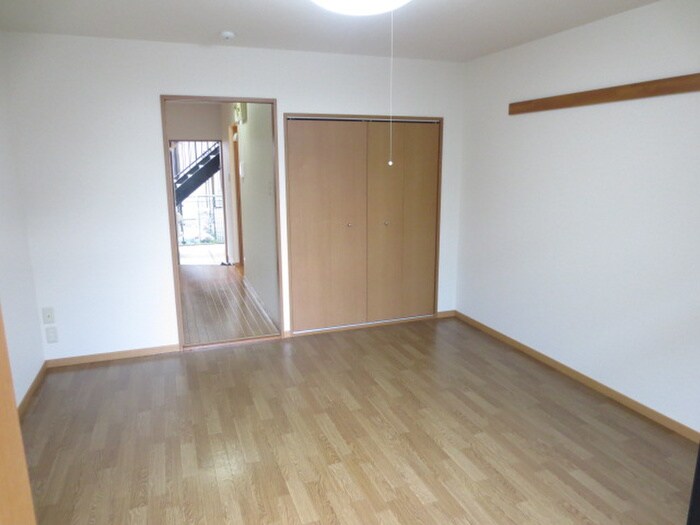 物件内観写真16　(居室)