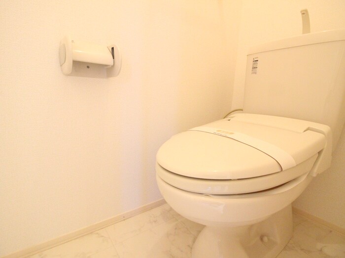 物件内観写真13　(トイレ)