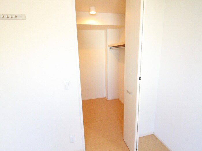 物件内観写真19　(収納)