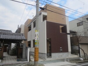 サイプレスト松原町外観写真
