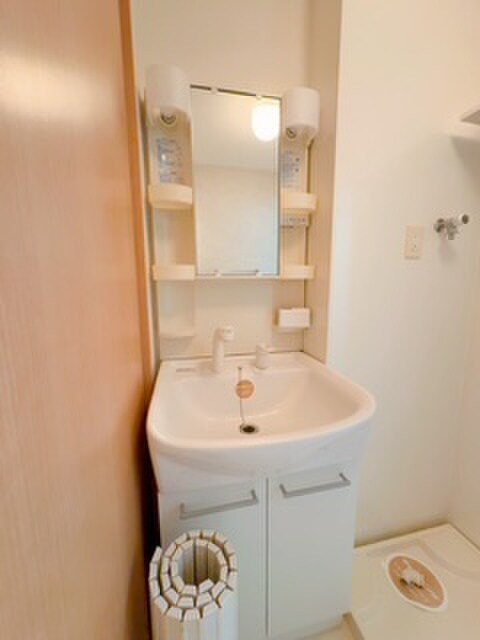 物件内観写真15　(洗面)