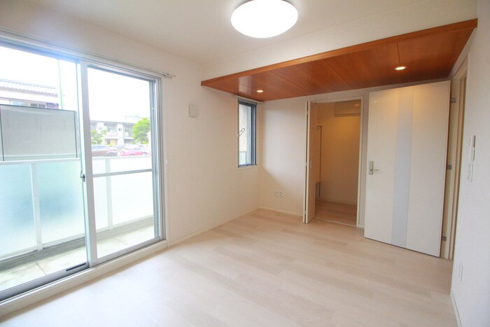 物件内観写真12　(居室)