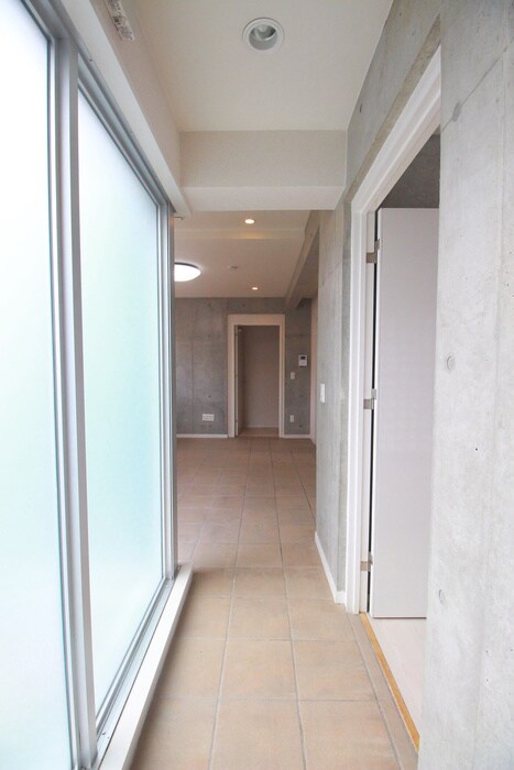 物件内観写真15　(廊下)