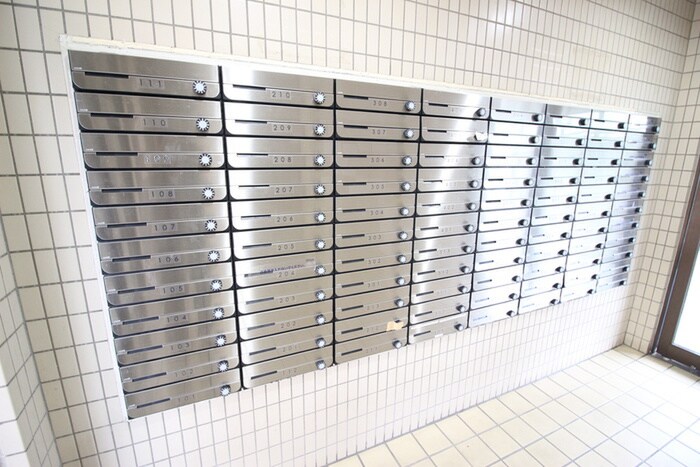 物件外観写真4　(建物設備)