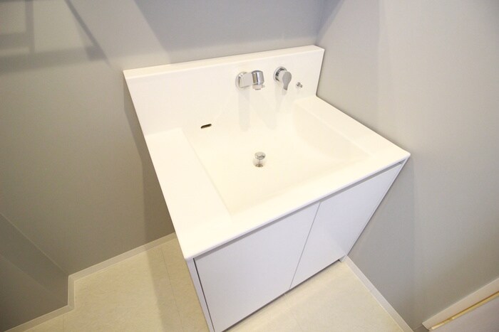 物件内観写真11　(洗面)