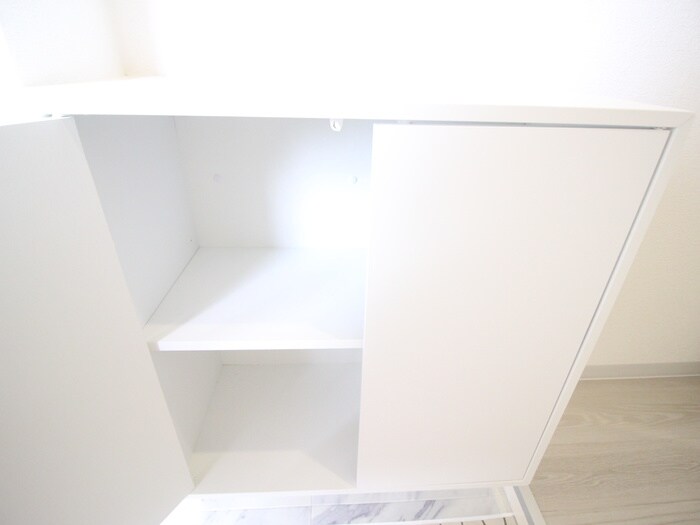 物件内観写真16　(靴箱)