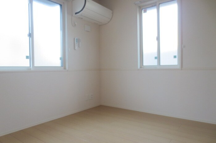 物件内観写真5　(居室)