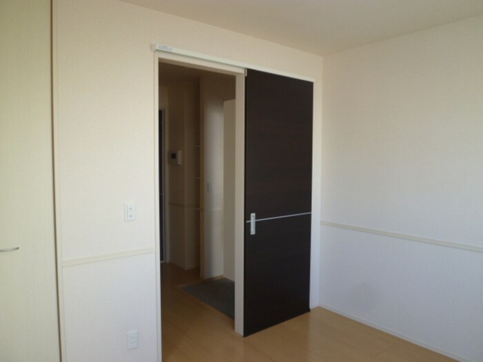 物件内観写真11　(内観写真)