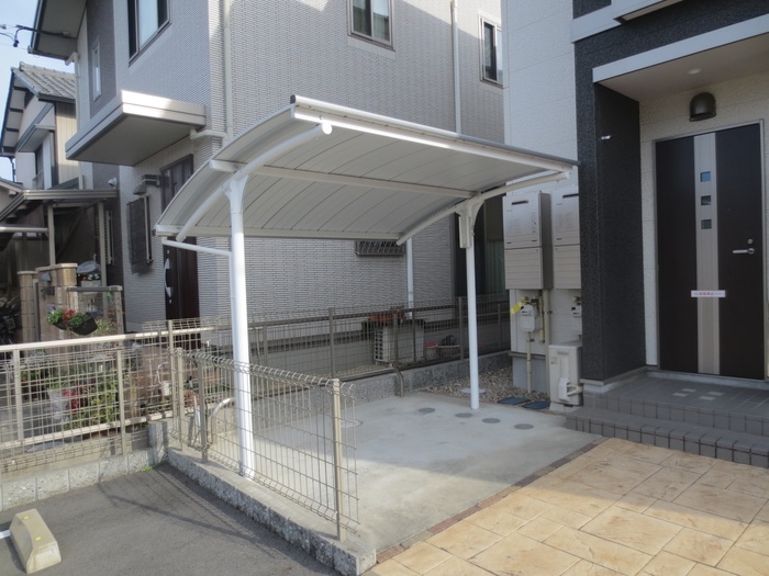 物件外観写真4　(駐輪場)