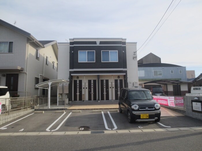 物件外観写真6　(外観写真)