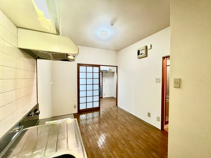 物件内観写真8　(居室)