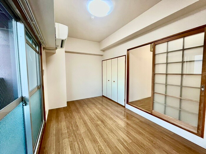 物件内観写真11　(居室)