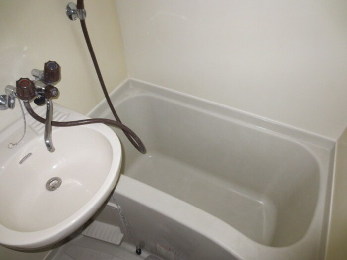 物件内観写真11　(バス／シャワールーム等)