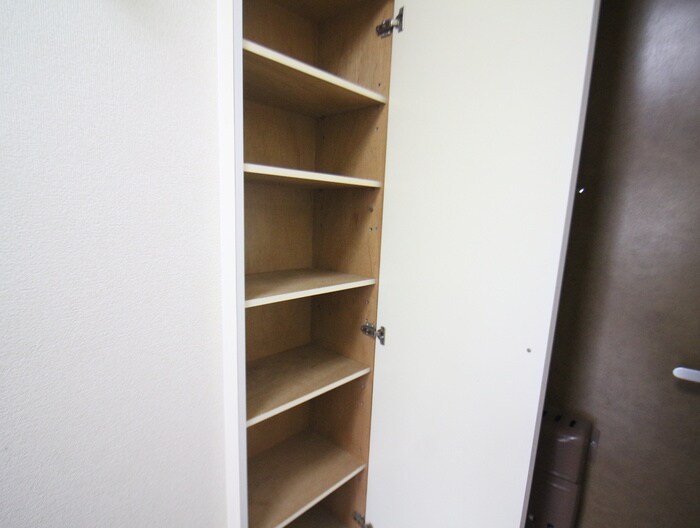 物件内観写真10　(靴箱)