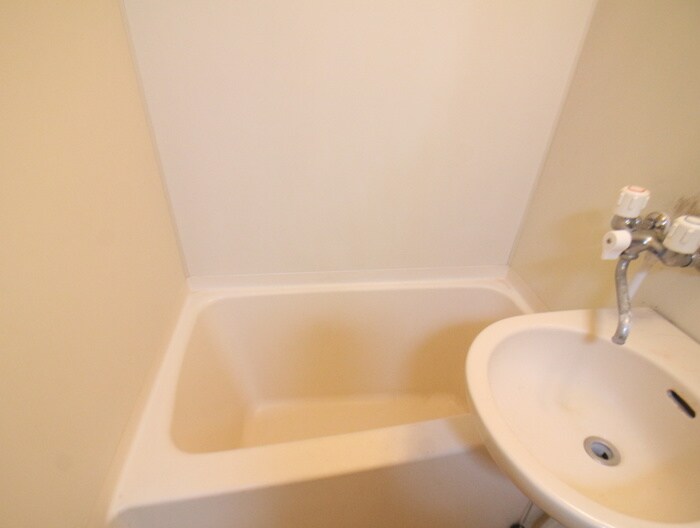 物件内観写真12　(バス／シャワールーム等)