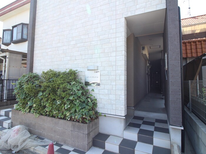 物件外観写真5　(外観写真)