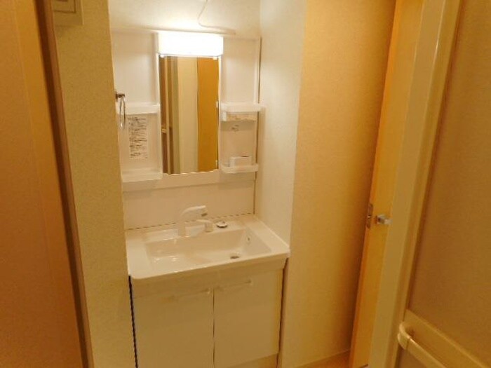 物件内観写真7　(洗面)