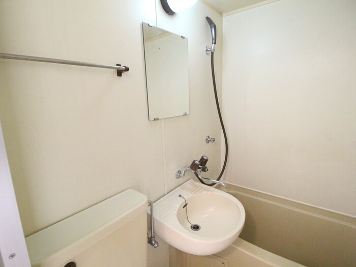 物件内観写真12　(洗面)