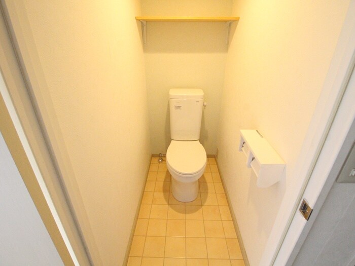 物件内観写真12　(トイレ)
