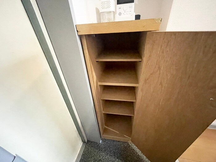物件内観写真19　(靴箱)