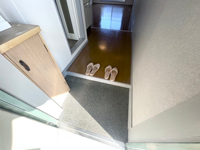 物件内観写真20　(玄関)