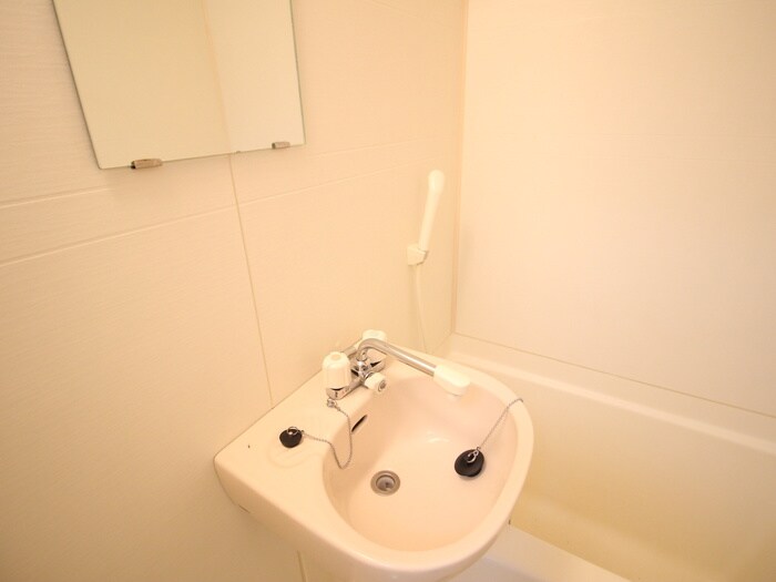 物件内観写真13　(洗面)