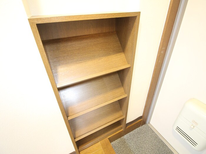 物件内観写真16　(靴箱)