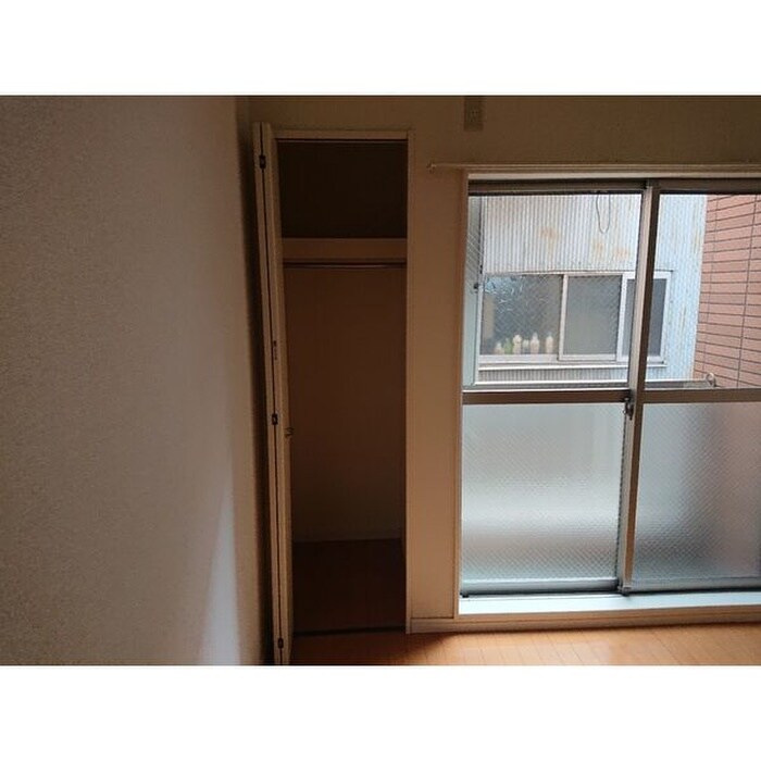 物件内観写真6　(収納)