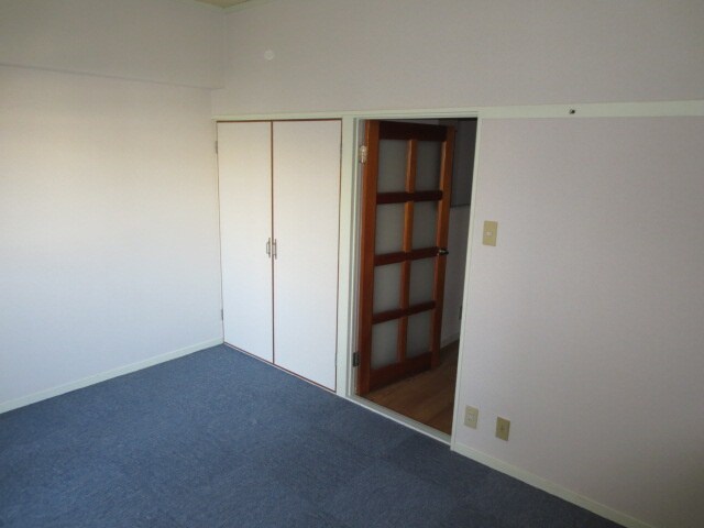 物件内観写真6　(居室)