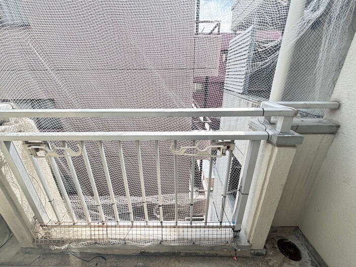 物件内観写真16　(室内からの展望)