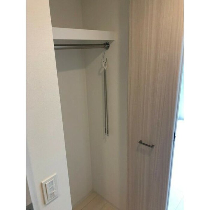 物件内観写真10　(収納)