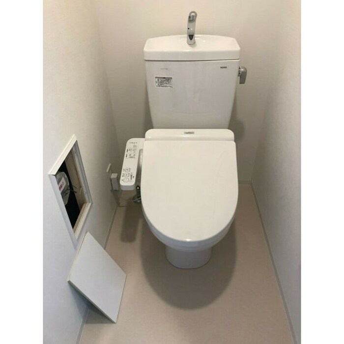 物件内観写真11　(トイレ)