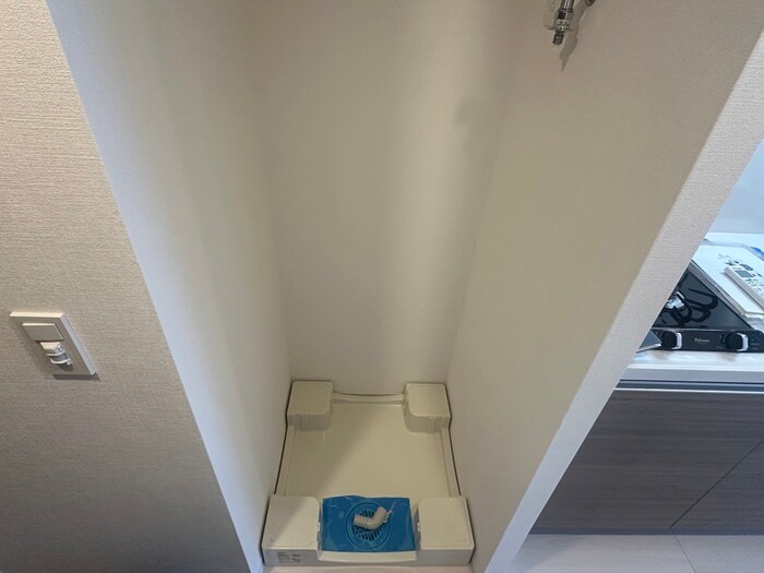 物件内観写真17　(洗濯機置場)