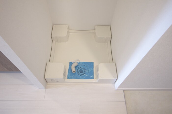 物件内観写真20　(洗濯機置場)