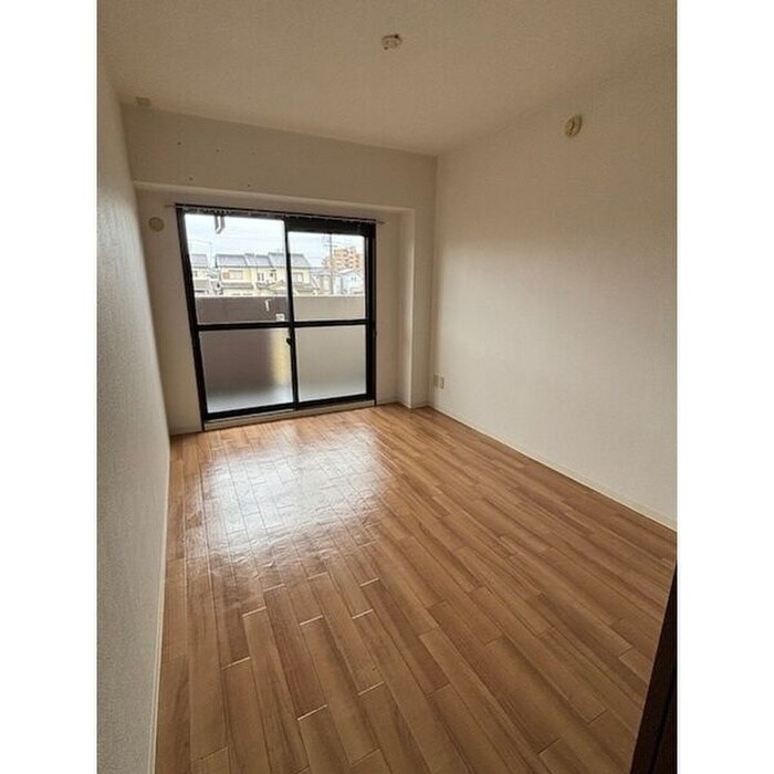 物件内観写真5　(居室)