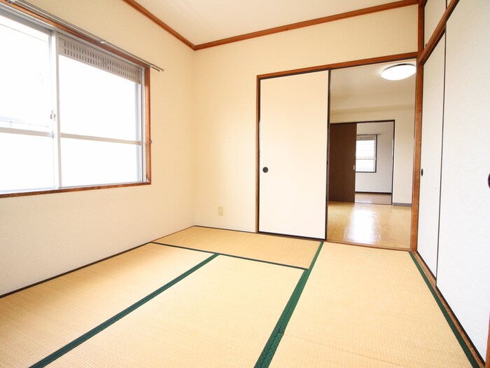 物件内観写真17　(居室)